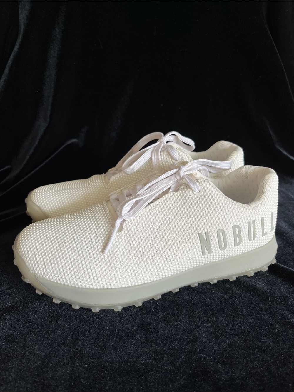 NOBULL Mesh Super Fabric White Trainers Sneakers Women’s 7 Men’s 5
